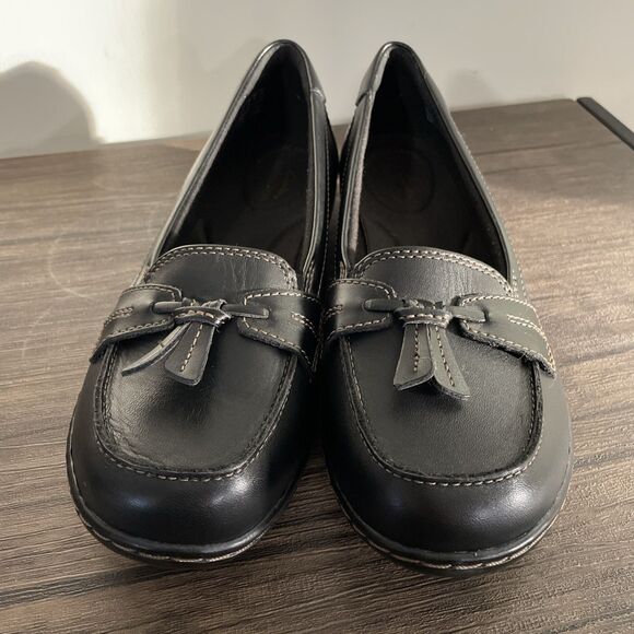 Clarks Ashland Bubble Loafer Black Leather Slip On Comfort Shoes Women’s 7.5 - Picture 2 of 8
